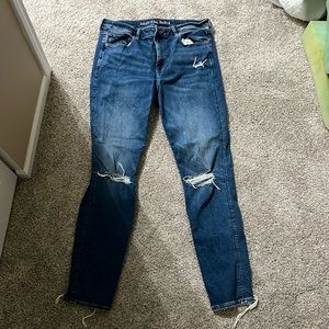 Womens American Eagle skinny jeans